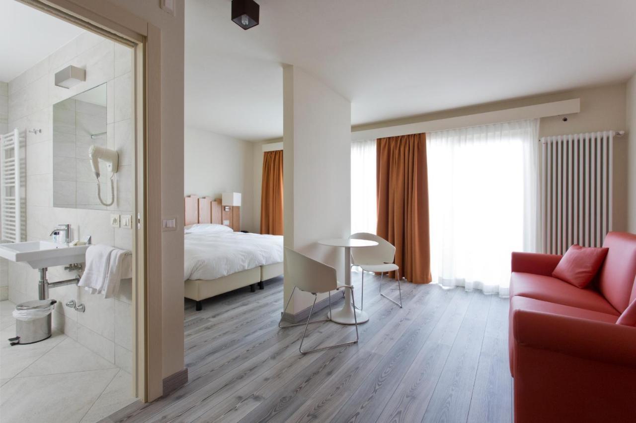 Hotel Delle Alpi Passo del Tonale Εξωτερικό φωτογραφία